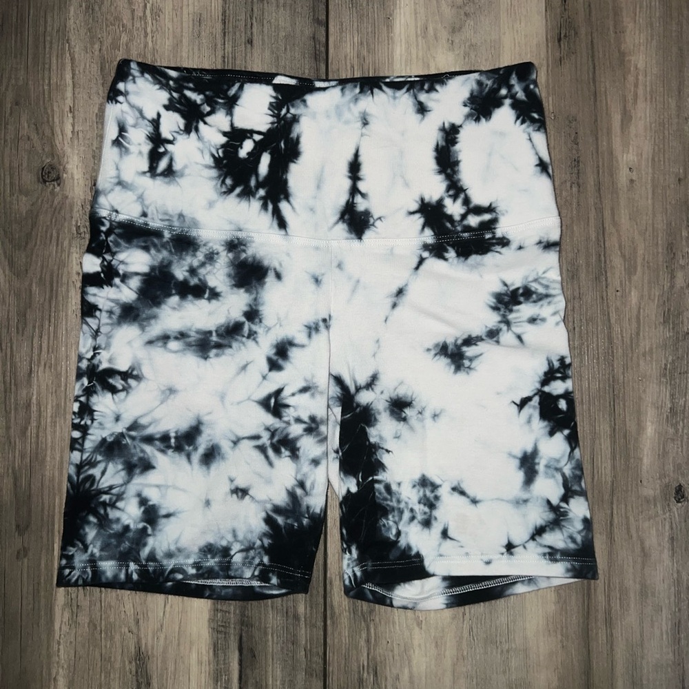 PINK Yoga Short